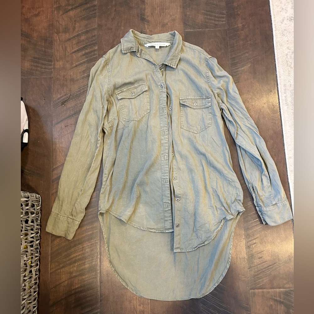 Olive green top - size M